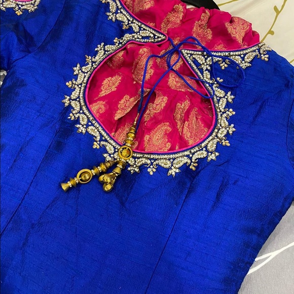 Tricolor shalwar suit with crystals all over - Picture 6 of 10